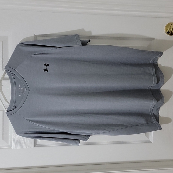 Under Armour Other - Under Armour Men's V-neck T-shirt, Silver, XL